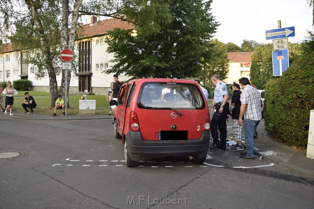 VU Koeln Porz Gremberghoven Auf dem Streitacker Breidenbachstr P62.JPG - Miklos Laubert